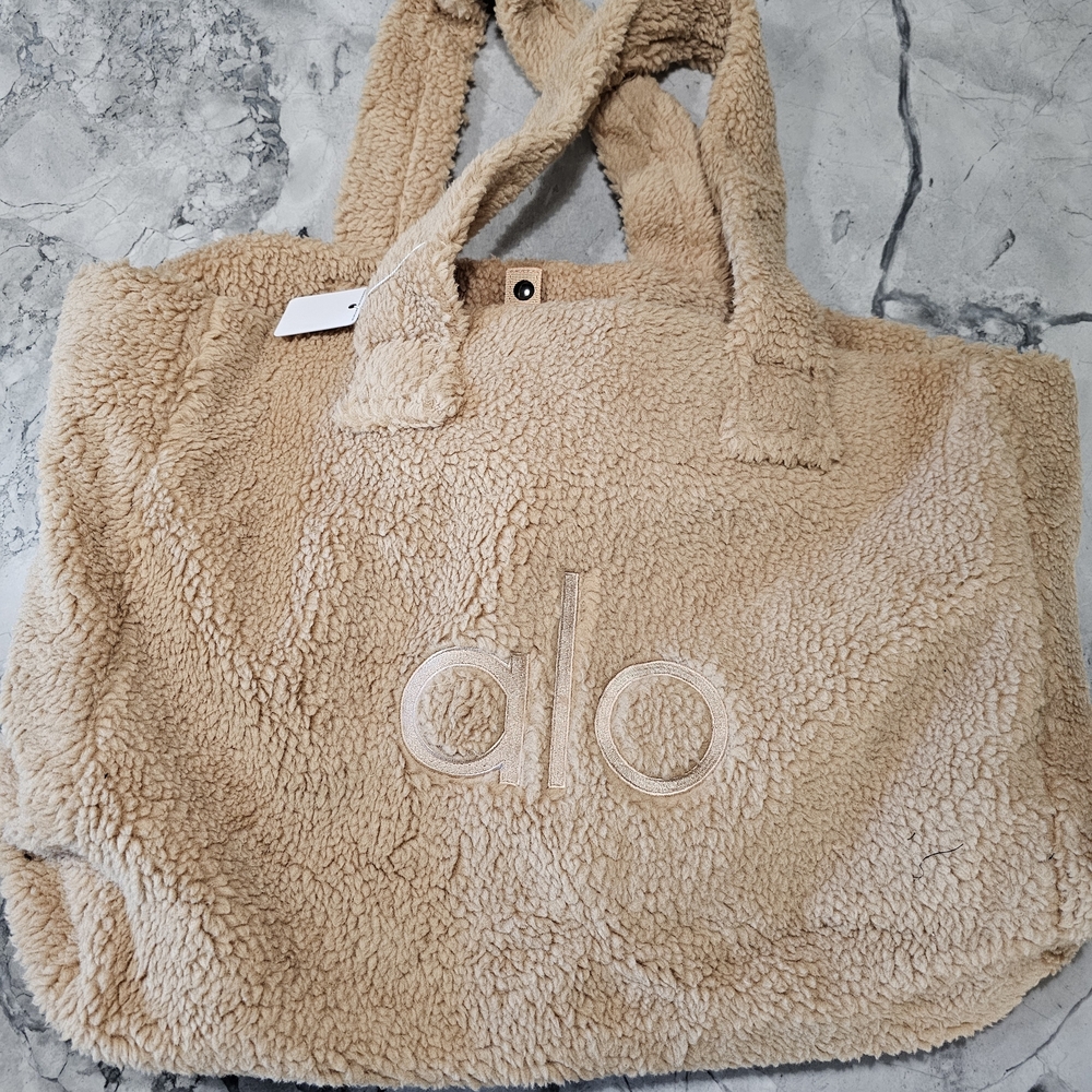 ALO Foxy Yoga Tan Sherpa Tote Bag